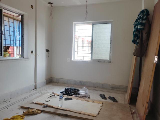 2 BHK Apartment in Picnic Garden for rent Kolkata. The reference number is 20322204