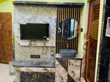2 BHK Apartment in Picnic Garden for rent Kolkata. The reference number is 20406055