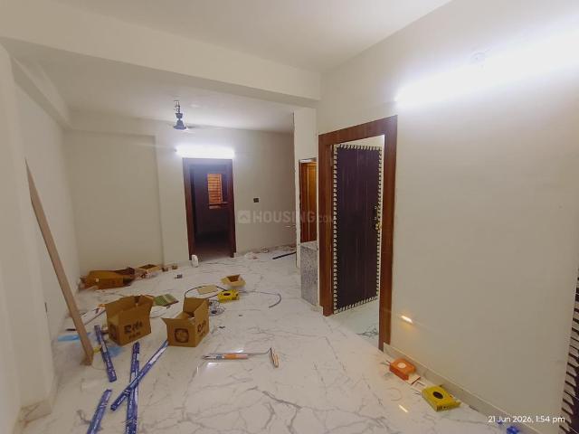 2 BHK Apartment in Picnic Garden for rent Kolkata. The reference number is 20569830