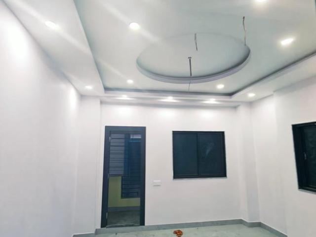 2 BHK Apartment in Picnic Garden for rent Kolkata. The reference number is 21024154