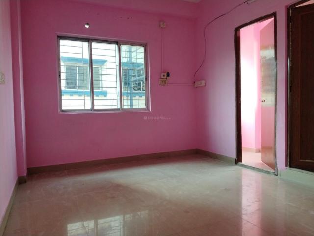 2 BHK Apartment in Picnic Garden for rent Kolkata. The reference number is 21192078