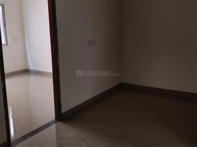 2 BHK Apartment in Picnic Garden for resale Kolkata. The reference number is 21130942
