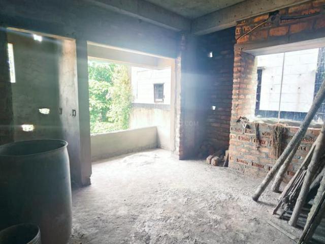 2 BHK Apartment in Picnic Garden for resale Kolkata. The reference number is 21218859