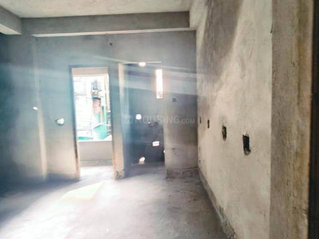 2 BHK Apartment in Picnic Garden for resale Kolkata. The reference number is 21225996