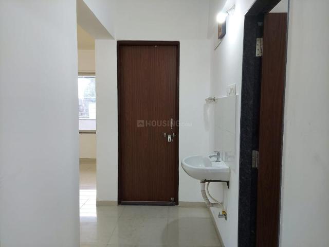 2 BHK Apartment in Pimple Gurav for rent Pune. The reference number is 20852182