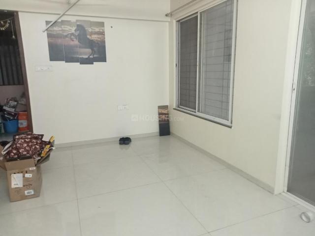 2 BHK Apartment in Pimple Saudagar for rent Pune. The reference number is 15470120