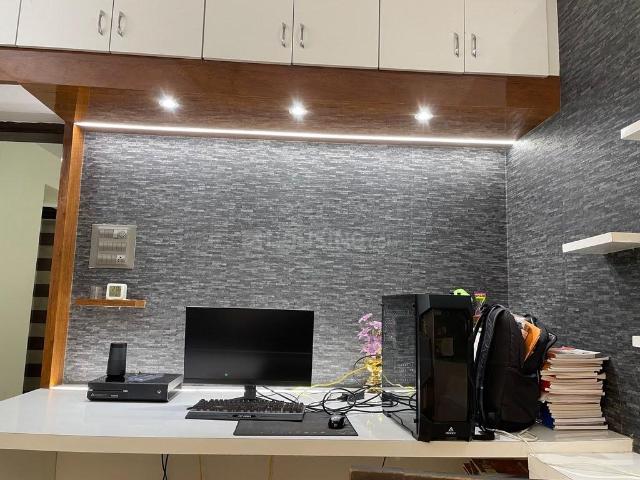 2 BHK Apartment in Pimple Saudagar for rent Pune. The reference number is 21016967