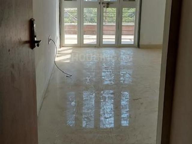 2 BHK Apartment in Pimple Saudagar for resale Pune. The reference number is 18757646