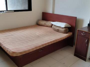 2 BHK Apartment in Pimpri for rent Pune. The reference number is 20553138