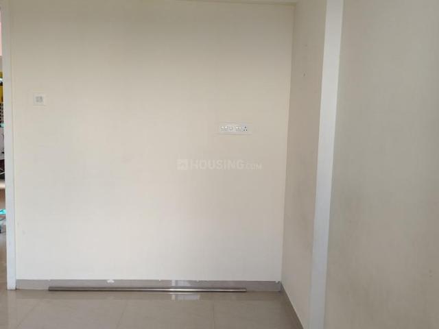 2 BHK Apartment in Pisoli for rent Pune. The reference number is 20462443