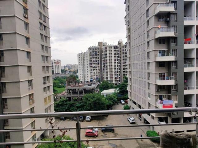 2 BHK Apartment in Pisoli for resale Pune. The reference number is 20713004