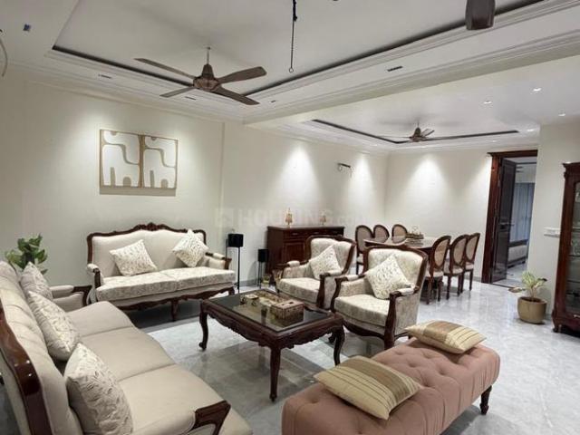 2 BHK Apartment in PR7 Airport Road for resale Zirakpur. The reference number is 20925002