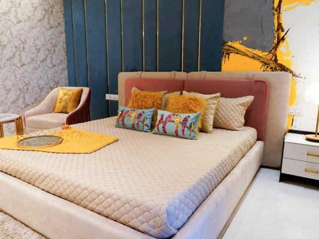 2 BHK Apartment in PR7 Airport Road for resale Zirakpur. The reference number is 21111900