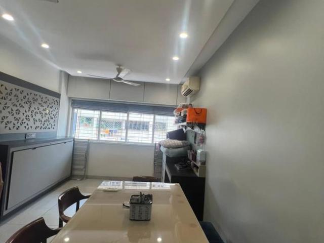 2 BHK Apartment in Prabhadevi for rent Mumbai. The reference number is 20862701