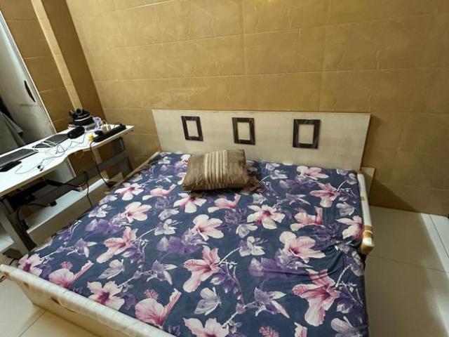 2 BHK Apartment in Prabhadevi for rent Mumbai. The reference number is 21182415