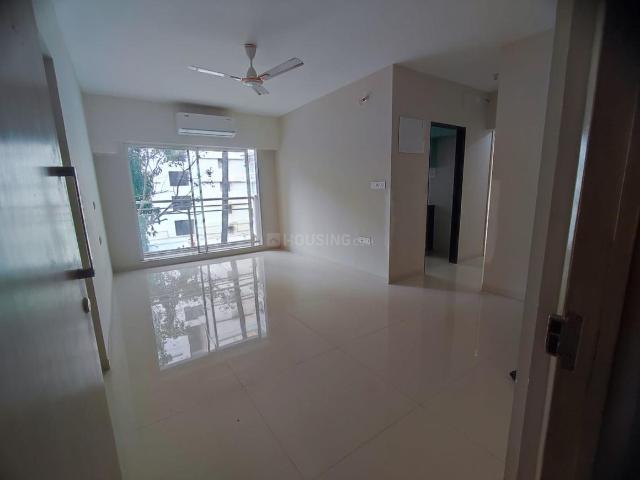 2 BHK Apartment in Prabhadevi for rent Mumbai. The reference number is 21184838
