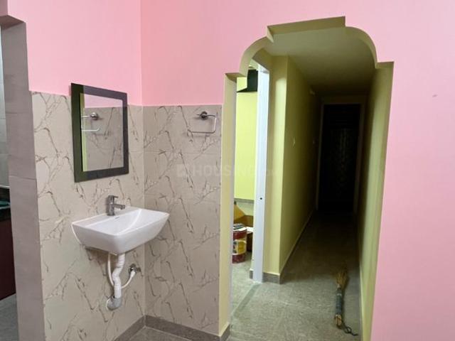 2 BHK Apartment in Pradhan Nagar for rent Siliguri. The reference number is 19090517