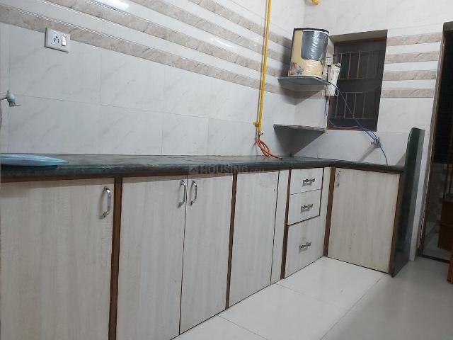 2 BHK Apartment in Prahlad Nagar for rent Ahmedabad. The reference number is 19905901