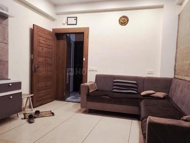 2 BHK Apartment in Prahlad Nagar for rent Ahmedabad. The reference number is 20457006