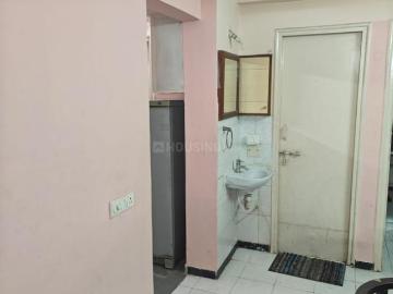 2 BHK Apartment in Prahlad Nagar for rent Ahmedabad. The reference number is 20038416