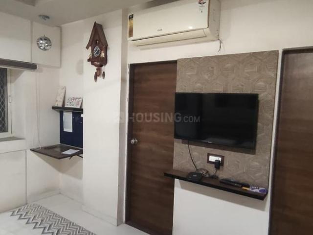2 BHK Apartment in Prahlad Nagar for rent Ahmedabad. The reference number is 20373435