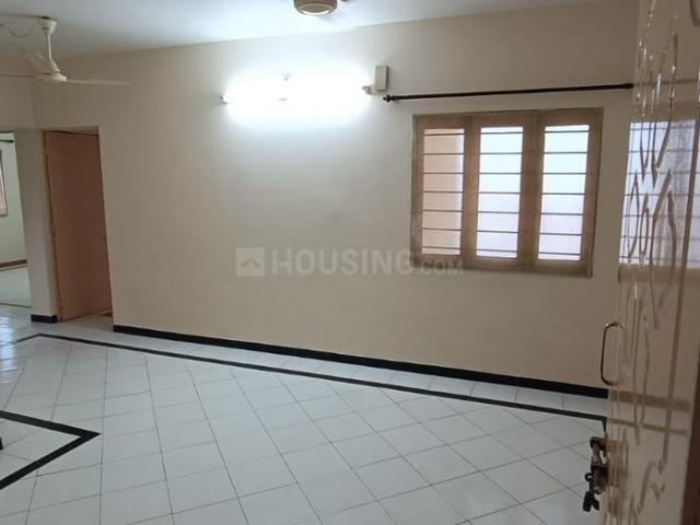 2 BHK Apartment in Prahlad Nagar for rent Ahmedabad. The reference number is 21121910