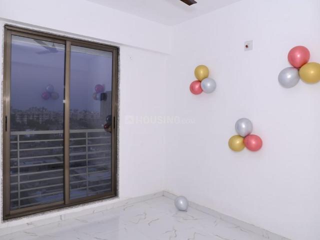 2 BHK Apartment in Prahlad Nagar for rent Ahmedabad. The reference number is 21159142