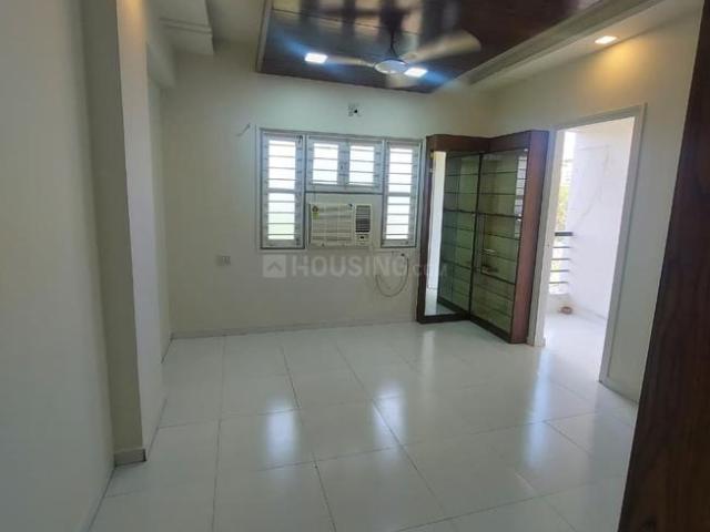 2 BHK Apartment in Prahlad Nagar for resale Ahmedabad. The reference number is 21101405
