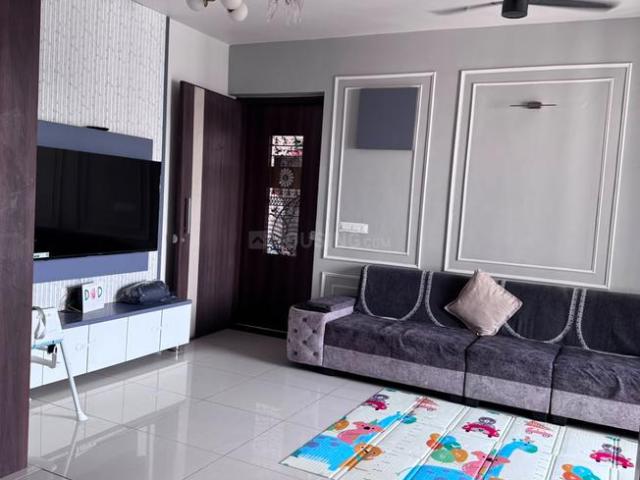 2 BHK Apartment in Prahlad Nagar for resale Ahmedabad. The reference number is 21107420