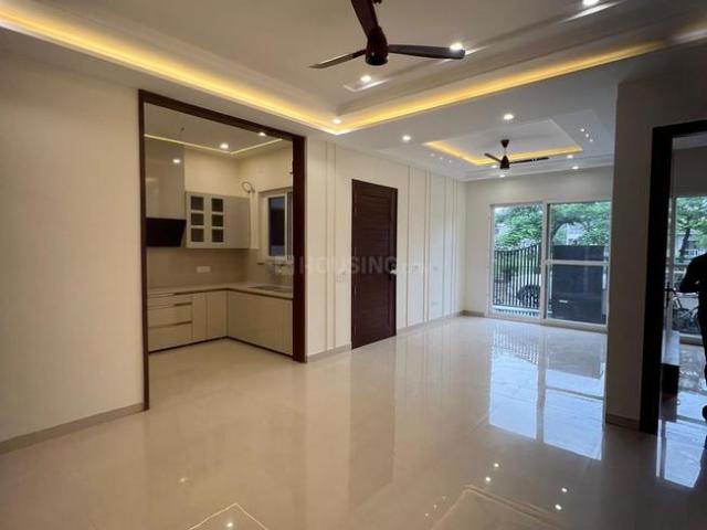 2 BHK Apartment in Preet Colony for resale Zirakpur. The reference number is 19938057