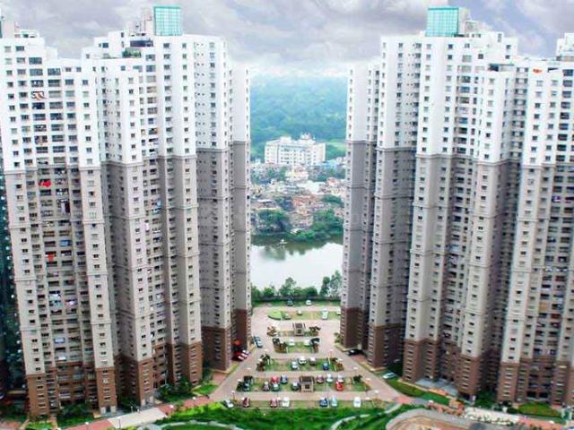 2 BHK Apartment in Prince Anwar Shah Connector for rent Kolkata. The reference number is 20829557