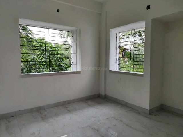 2 BHK Apartment in Prince Anwar Shah Connector for resale Kolkata. The reference number is 21205835