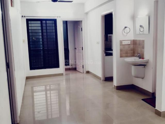 2 BHK Apartment in Pumpwell for rent Mangalore. The reference number is 21035554