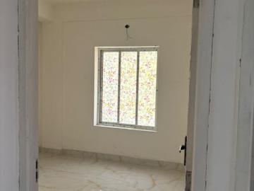 2 BHK Apartment in Purba Putiary for rent Kolkata. The reference number is 19613356