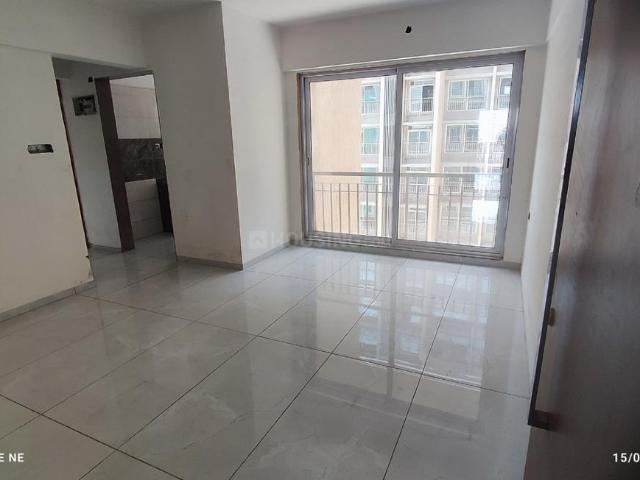 2 BHK Apartment in Pushpak Nagar for resale Navi Mumbai. The reference number is 20471485