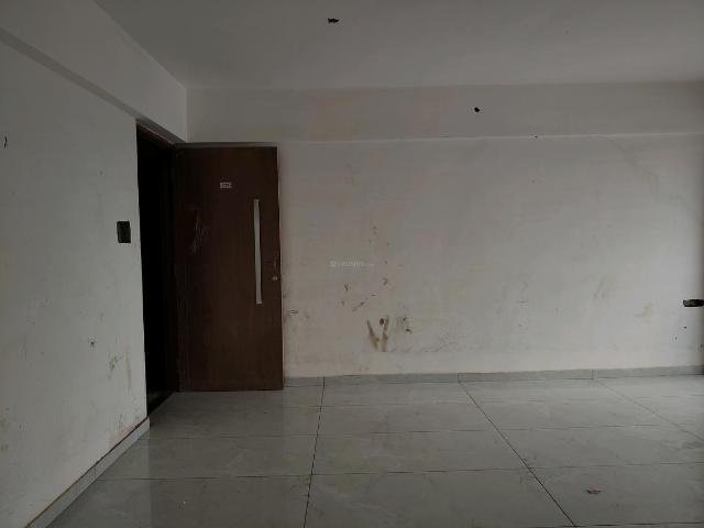 2 BHK Apartment in Pushpak Nagar for resale Navi Mumbai. The reference number is 20521213