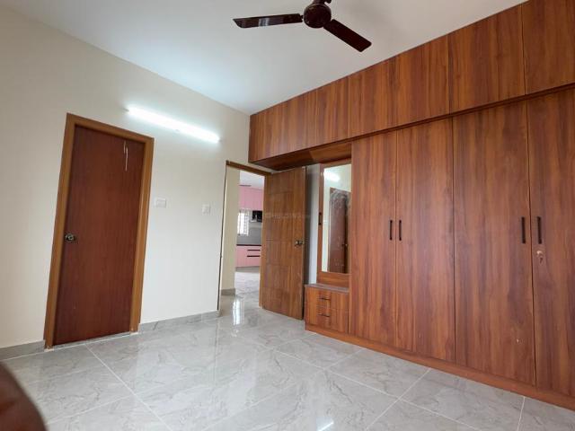 2 BHK Apartment in R.K. Hegde Nagar for rent Bengaluru. The reference number is 21128410
