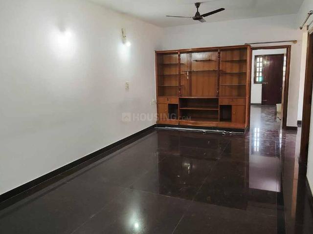 2 BHK Apartment in RMV Extension Stage 2 for rent Bengaluru. The reference number is 20924665
