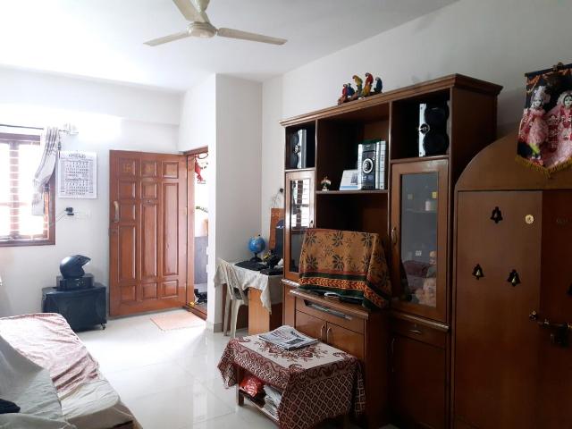 2 BHK Apartment in RMV Extension Stage 2 for resale Bengaluru. The reference number is 10526279