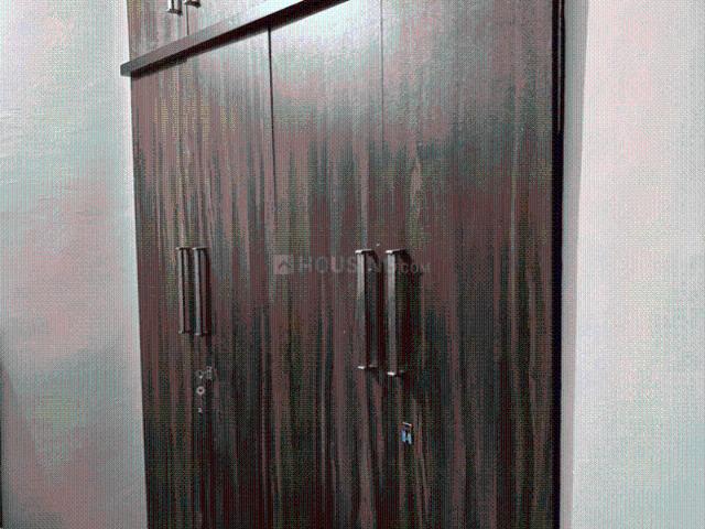 2 BHK Apartment in Roberts Lines for rent Lucknow. The reference number is 20401733