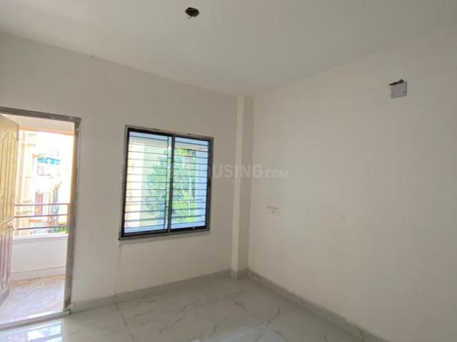 2 BHK Apartment in Rahara for resale Kolkata. The reference number is 21185079