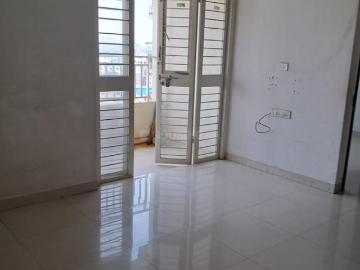 Flat to rent in Smruti Gardens - Balcony