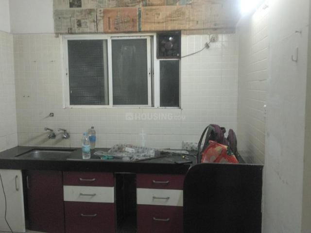 2 BHK Apartment in Rahatani for rent Pune. The reference number is 20226875