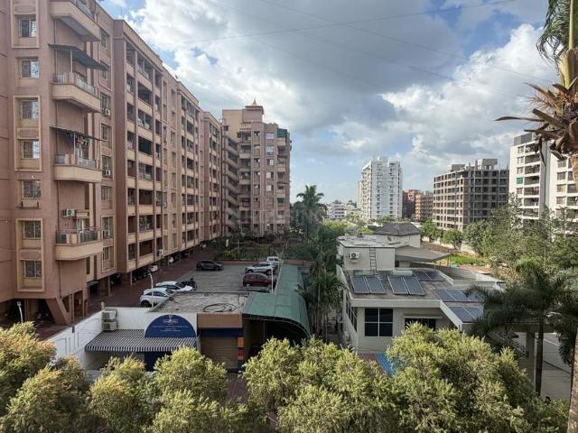 2 BHK Apartment in Rahatani for rent Pune. The reference number is 20509258