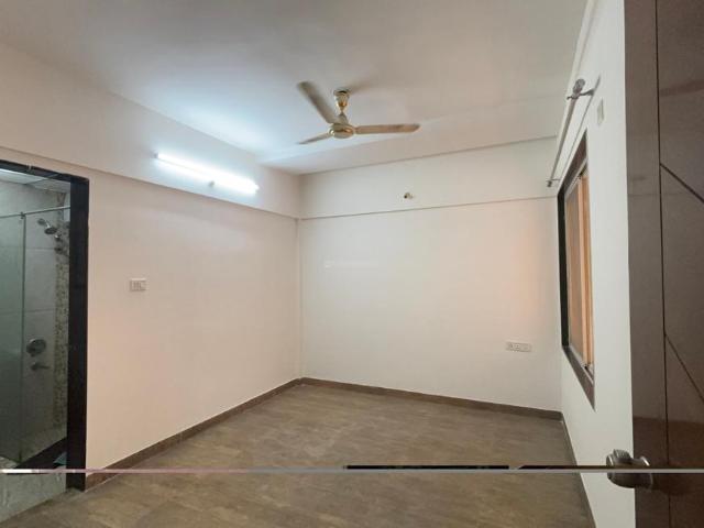2 BHK Apartment in Rahatani for rent Pune. The reference number is 20692942
