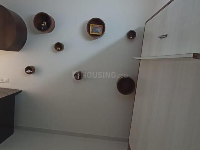 2 BHK Apartment in Rahatani for rent Pune. The reference number is 20806397