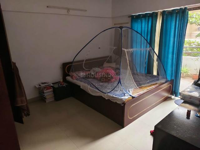 2 BHK Apartment in Rahatani for rent Pune. The reference number is 21174528