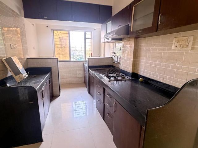 2 BHK Apartment in Rahatani for rent Pune. The reference number is 21244565