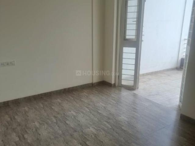 2 BHK Apartment in Rahatani for rent Pune. The reference number is 21273916