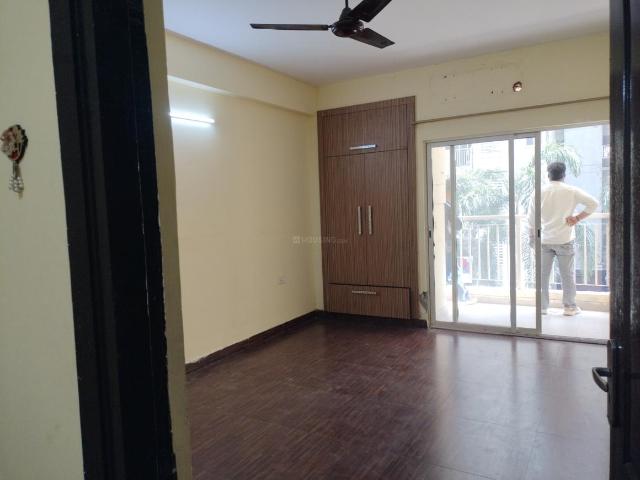 2 BHK Apartment in Raj Nagar Extension for rent Ghaziabad. The reference number is 19284189